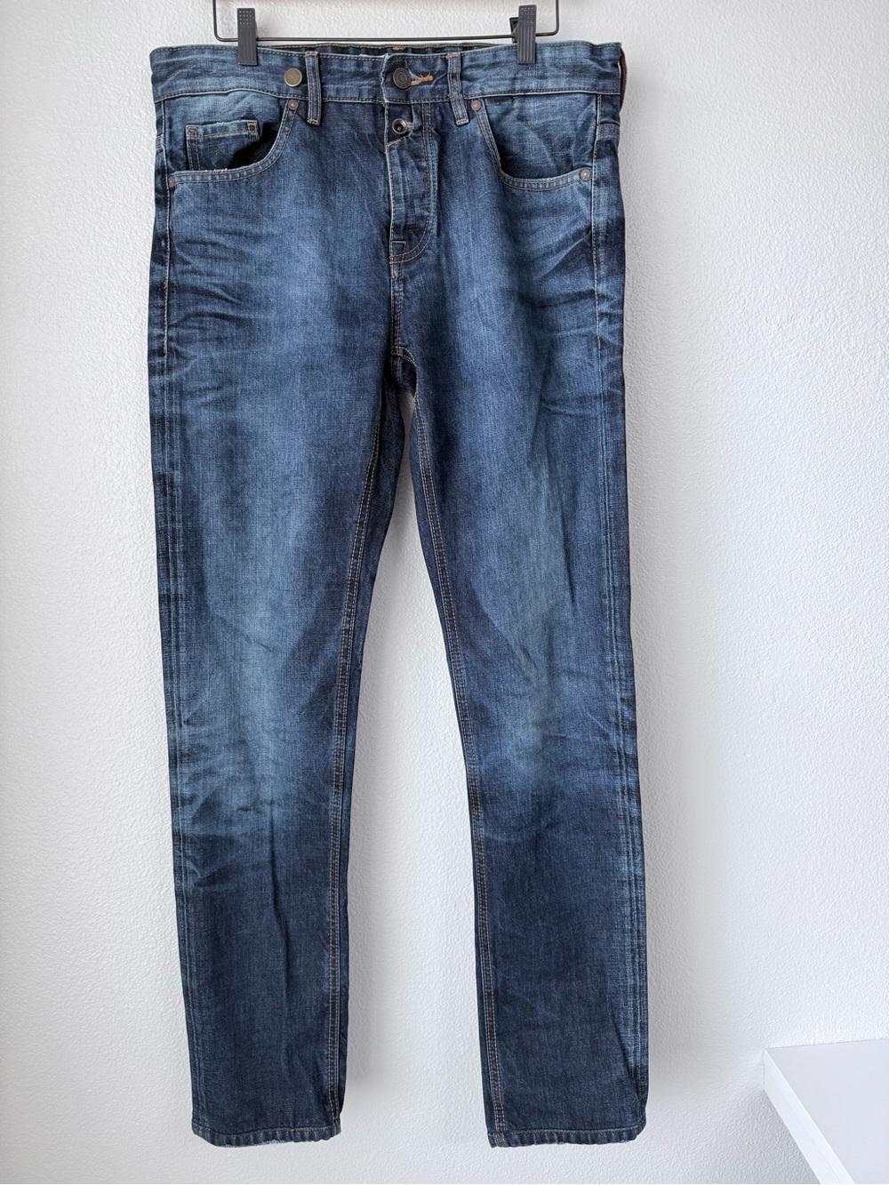 Pull&Bear Men’s Slim Fit Dark Wash Denim Jeans –Button Fly–Size EUR 44 (US 34)